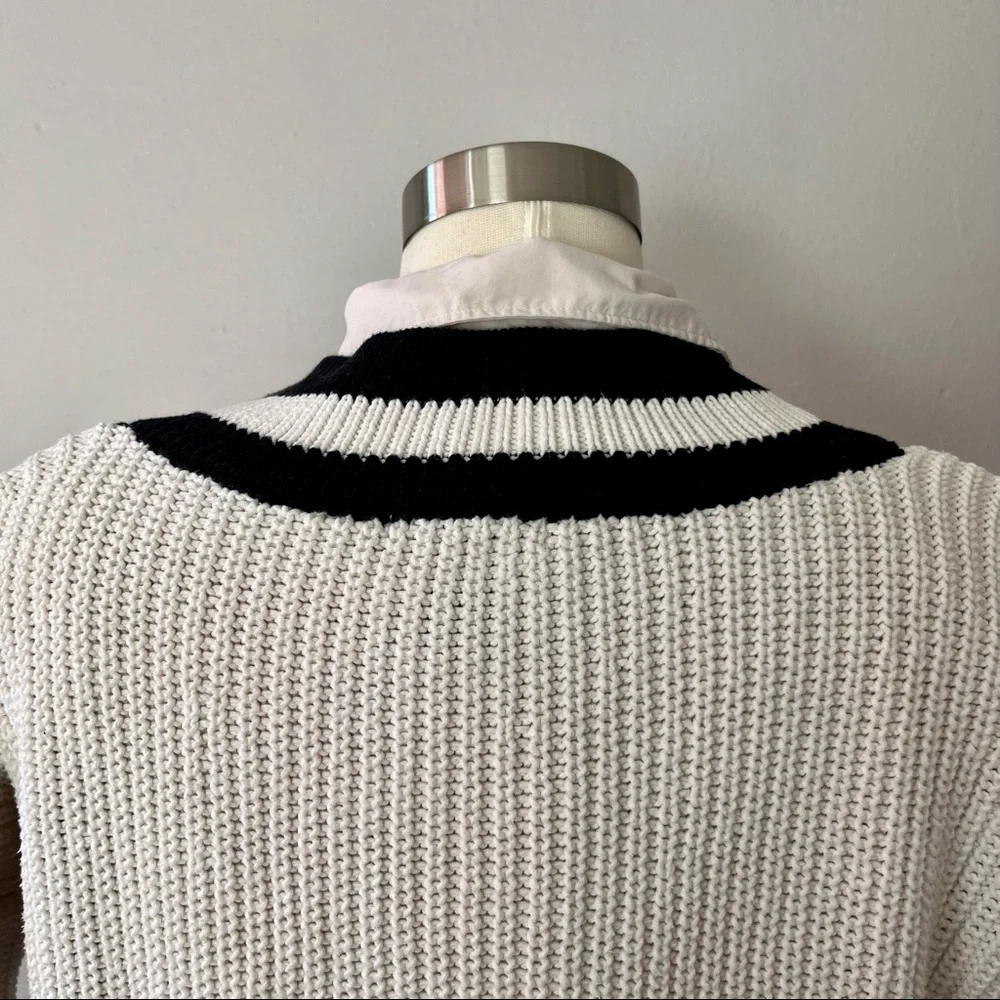H&M V-neck cable knit sweater β’ black and white β’ Size S - Picture 6 of 11